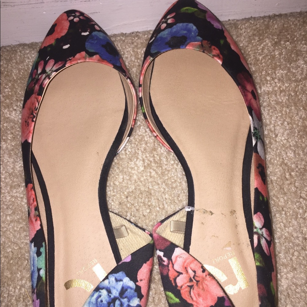 Multi floral color report  flats shoes